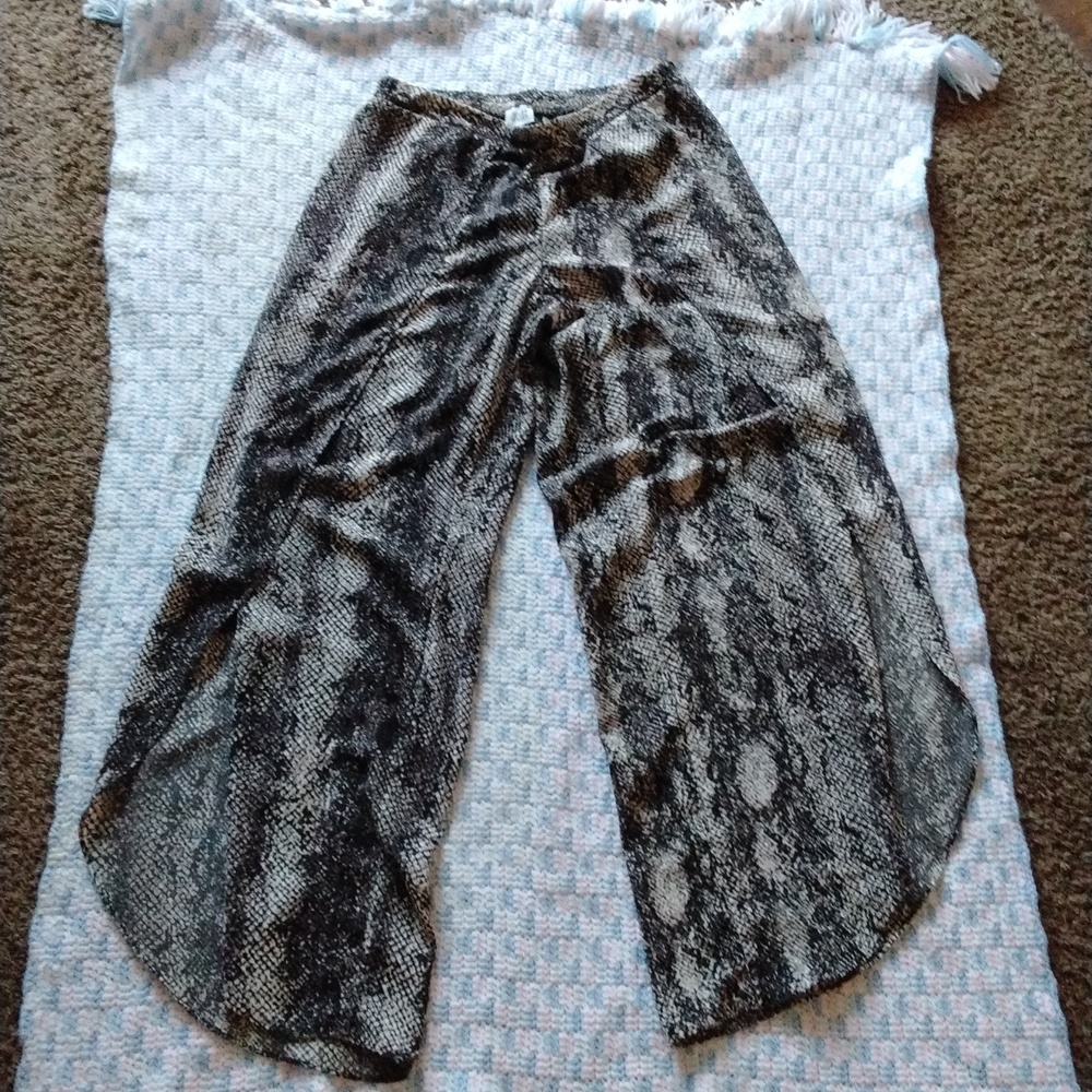 Jensen Black and White Snake Print Pants